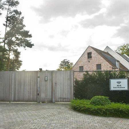 B&B Interludium Nijlen Екстериор снимка