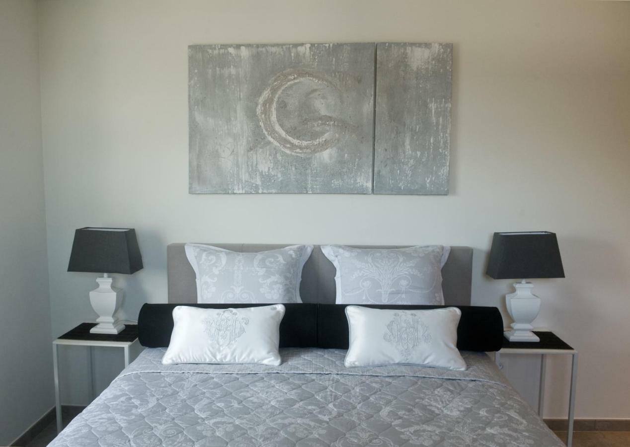 B&B Interludium Nijlen Екстериор снимка